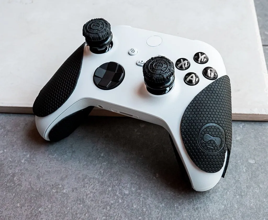 KontrolFreek Nightfall Kit sticks manette et grips